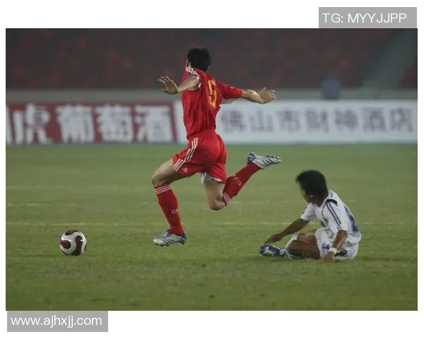 足球场上的球星不雅行为与道德底线的碰撞与反思